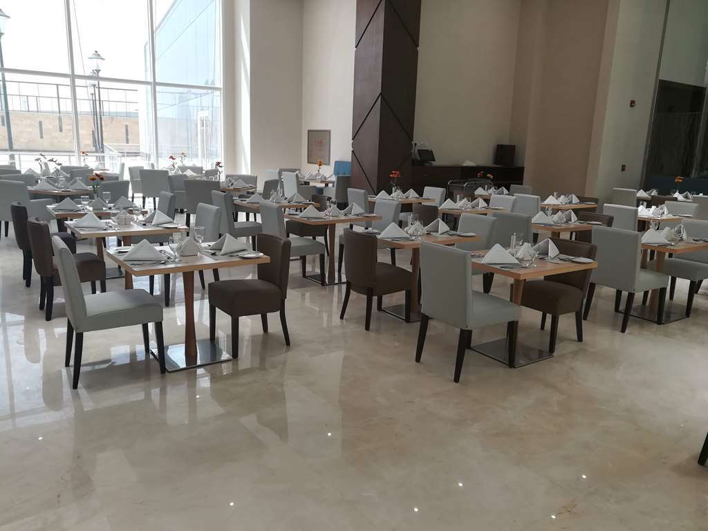 Cristal Amaken Hotel Riyadh Facilities photo